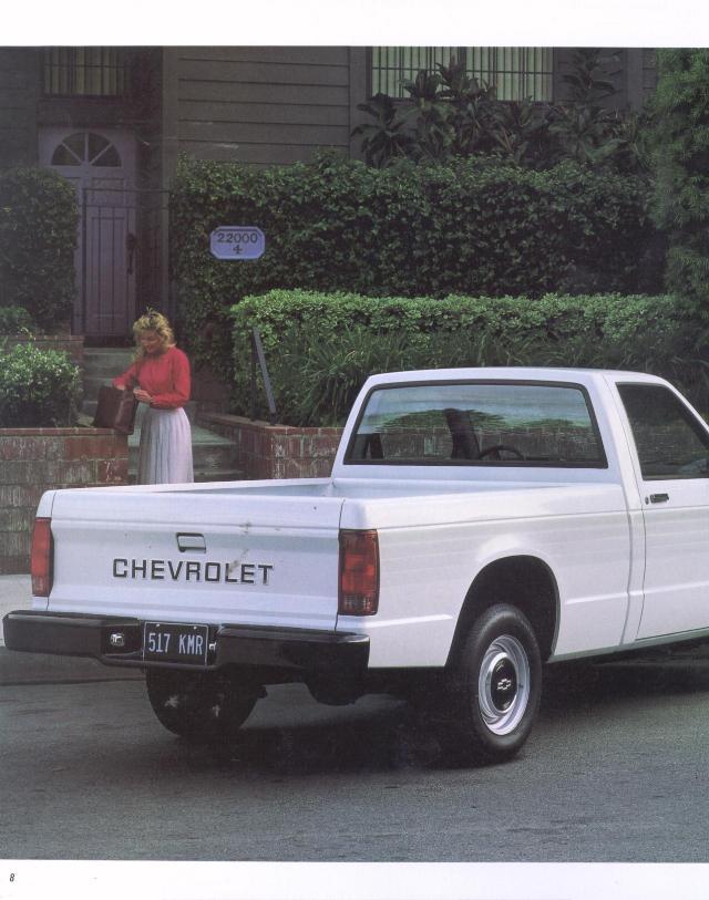 1990_Chevy_Trucks_V1-08
