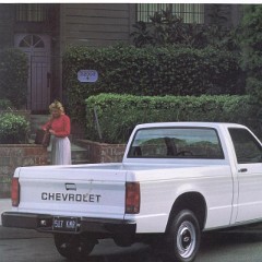 1990_Chevy_Trucks_V1-08