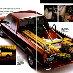 1995_Chevrolet_C-K_Pickups-14-15