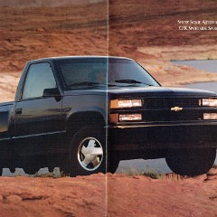 1996_Chevrolet_CK_Pickups-22-23