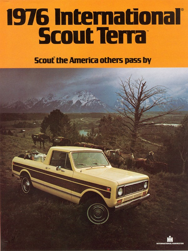 1976_International_Scout_Terra-01