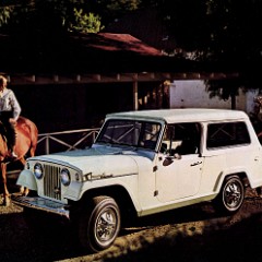 1966_Jeep_Jeepster_Commando-02
