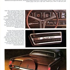1971_Lincoln_Continental-14