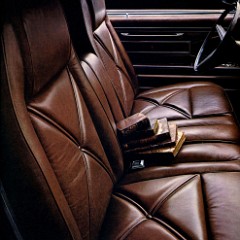 1971_Lincoln_Continental-15