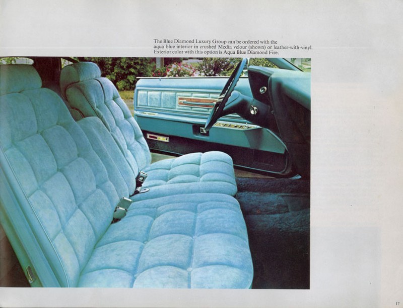 1975_Lincoln_Continentals-12