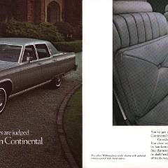 1977_Lincoln_Mark_V__Continental-10-11