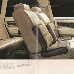 1982_Lincoln_Town_Car-06-07