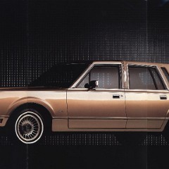 1989_Lincoln_Town_Car-02-03-04