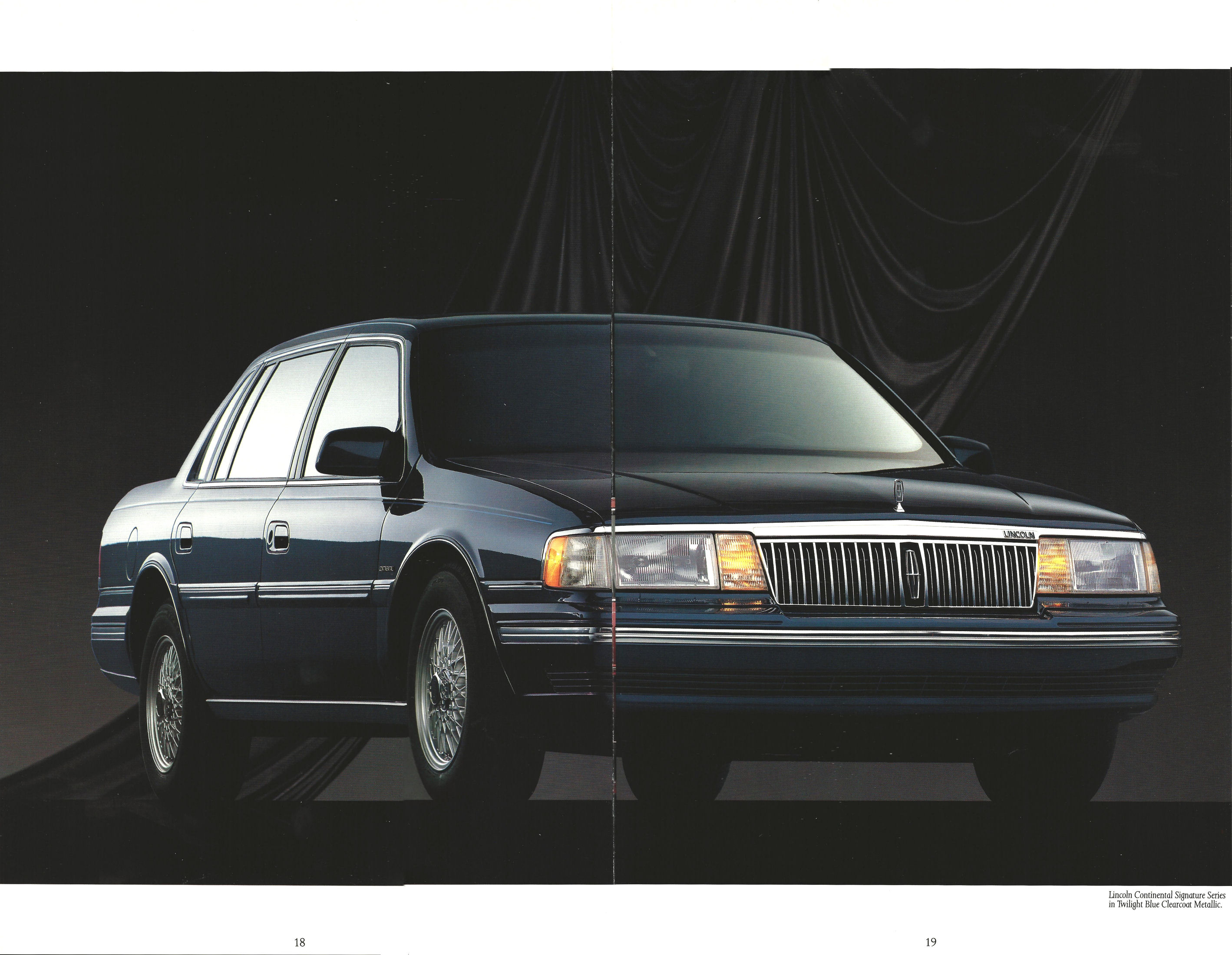 1990_Lincoln_Continental_Prestige-18-19