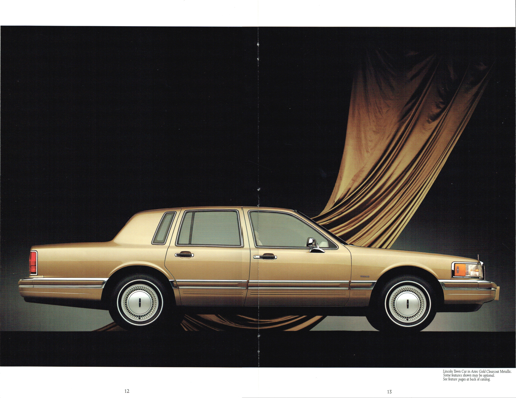 1990_Lincoln_Town_Car_Prestige-12-13