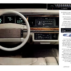 1991_Lincoln_Town_Car-07