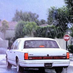 1991_Lincoln_Town_Car-10