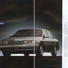 1992_Lincoln_Continental-28-29