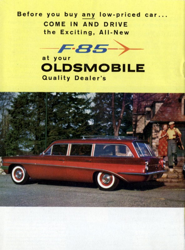 1961_Oldsmobile_F85-07