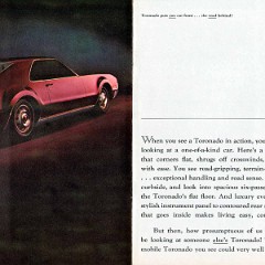 1966_Oldsmobile_Toronado-08-09