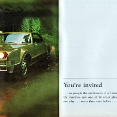 1966_Oldsmobile_Toronado-20-21