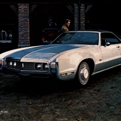 1970_Oldsmobile_Toronado-03