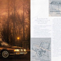 1985_Oldsmobile_98_Regency-02-03a