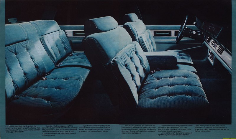 1987_Oldsmobile_Full_Size-15