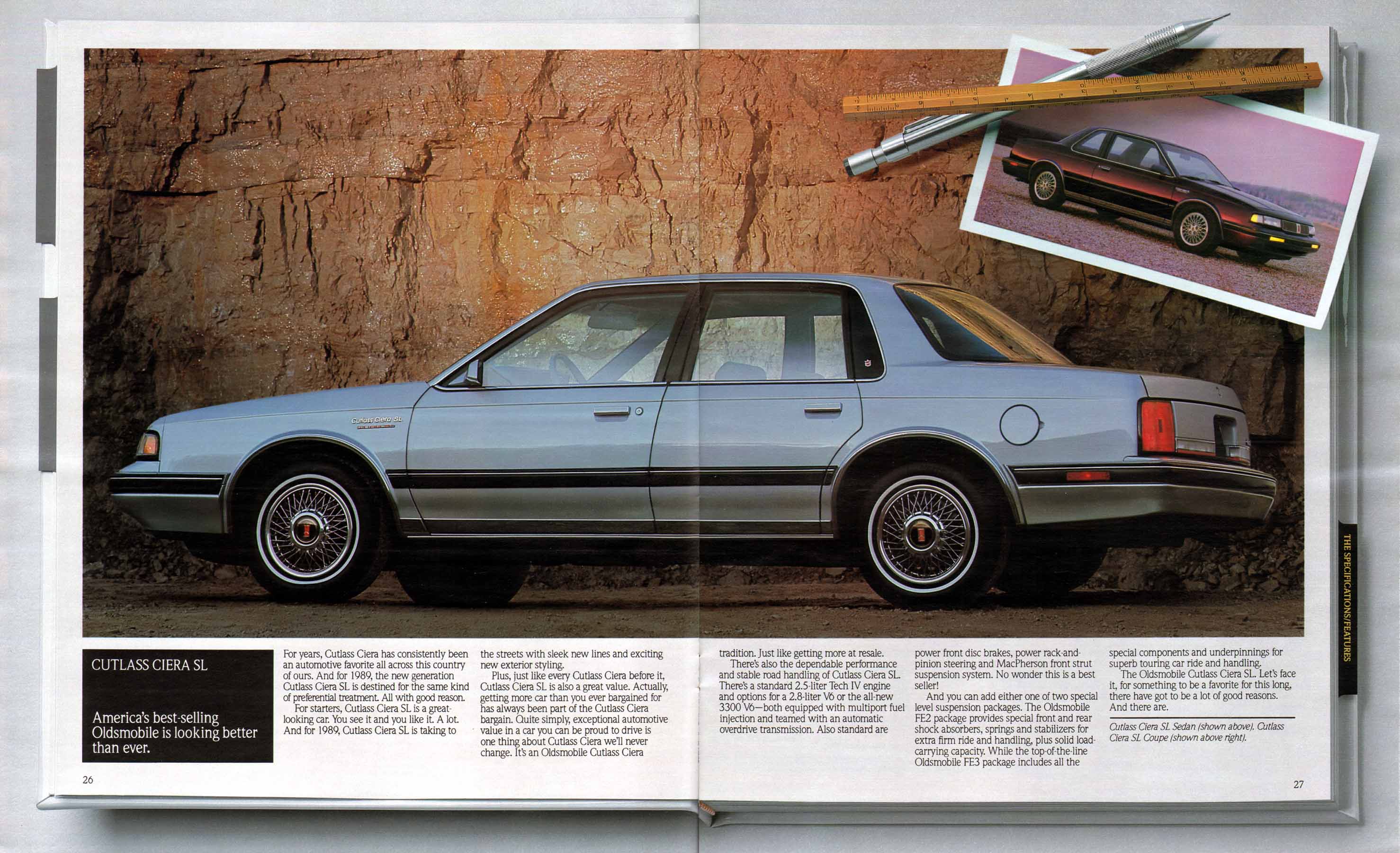 1989_Oldsmobile_Cutlass_Prestige-26-27