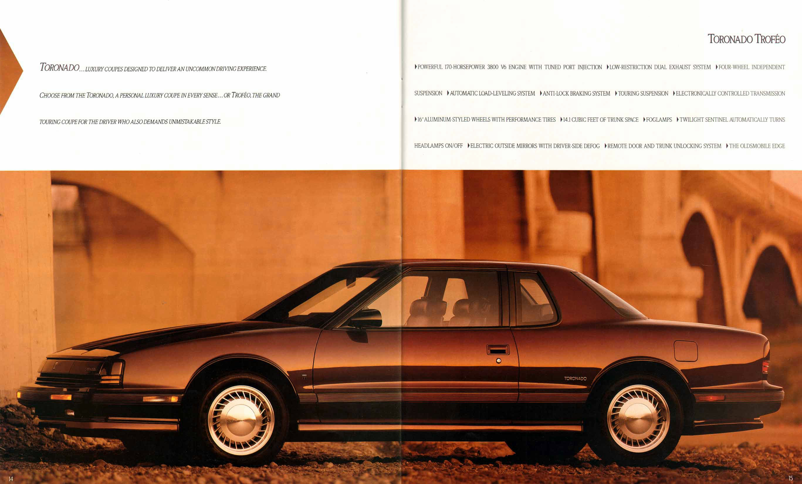 1991_Oldsmobile_Full_Line_Prestige-14-15