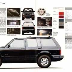 1992_Oldsmobile_Full_Line_Prestige-88-89
