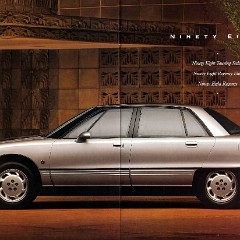 1993_Oldsmobile_Full_Line_Prestige-14-15