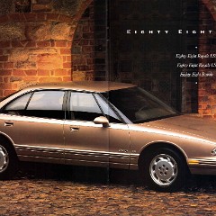 1993_Oldsmobile_Full_Line_Prestige-24-25