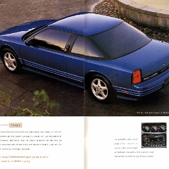 1995_Oldsmobile_Cutlass_Supreme-20-21