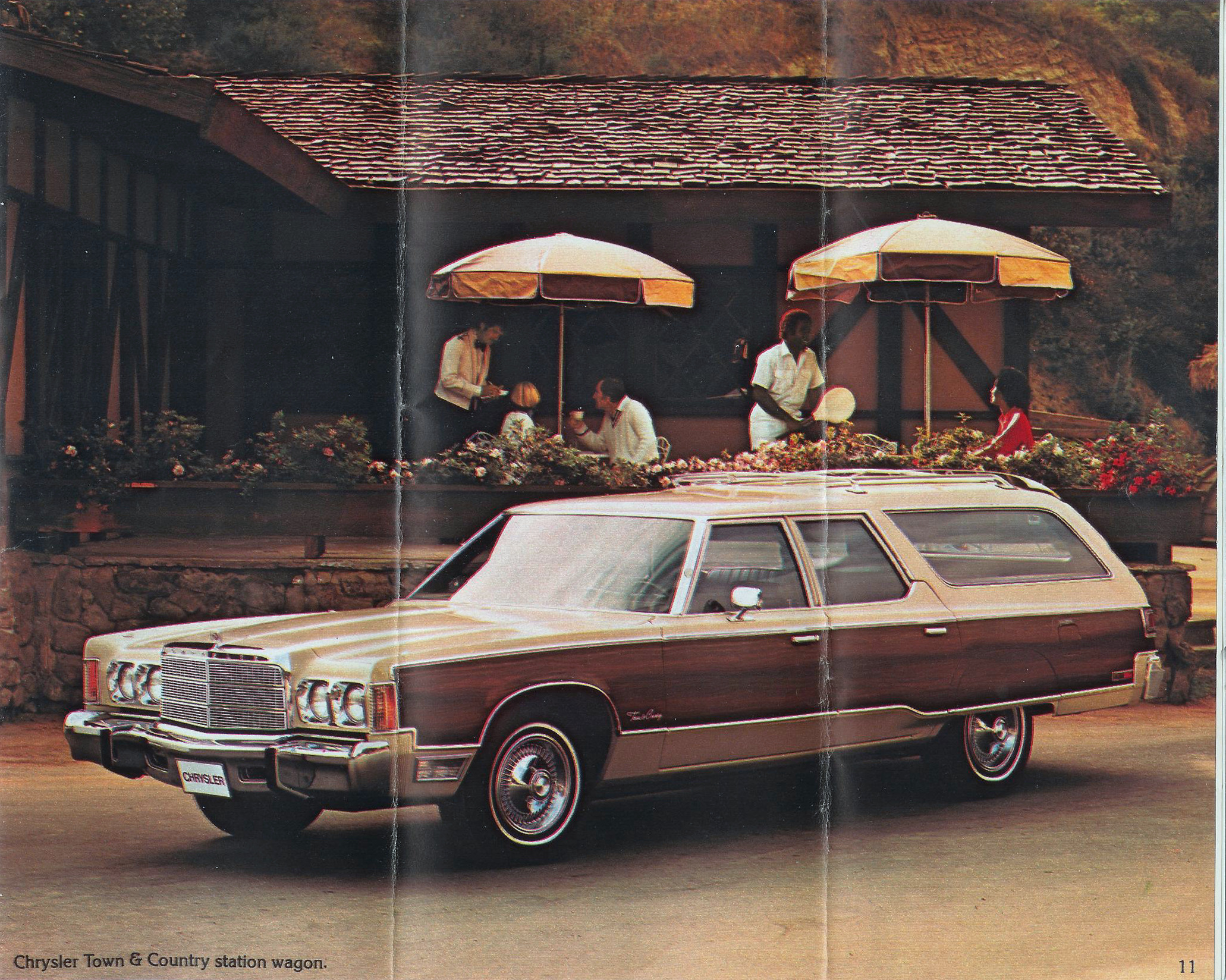 1977_Plymouth_Wagons-11