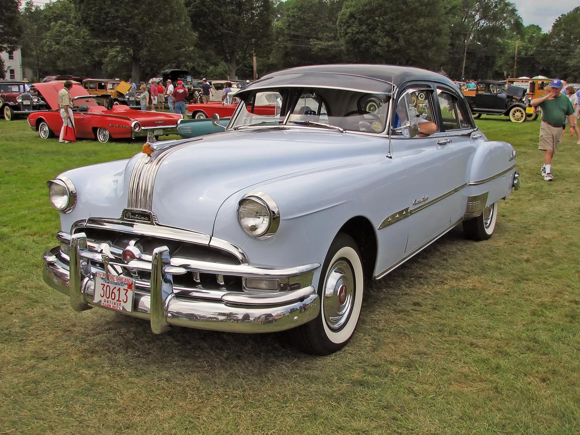 1951_Pontiac