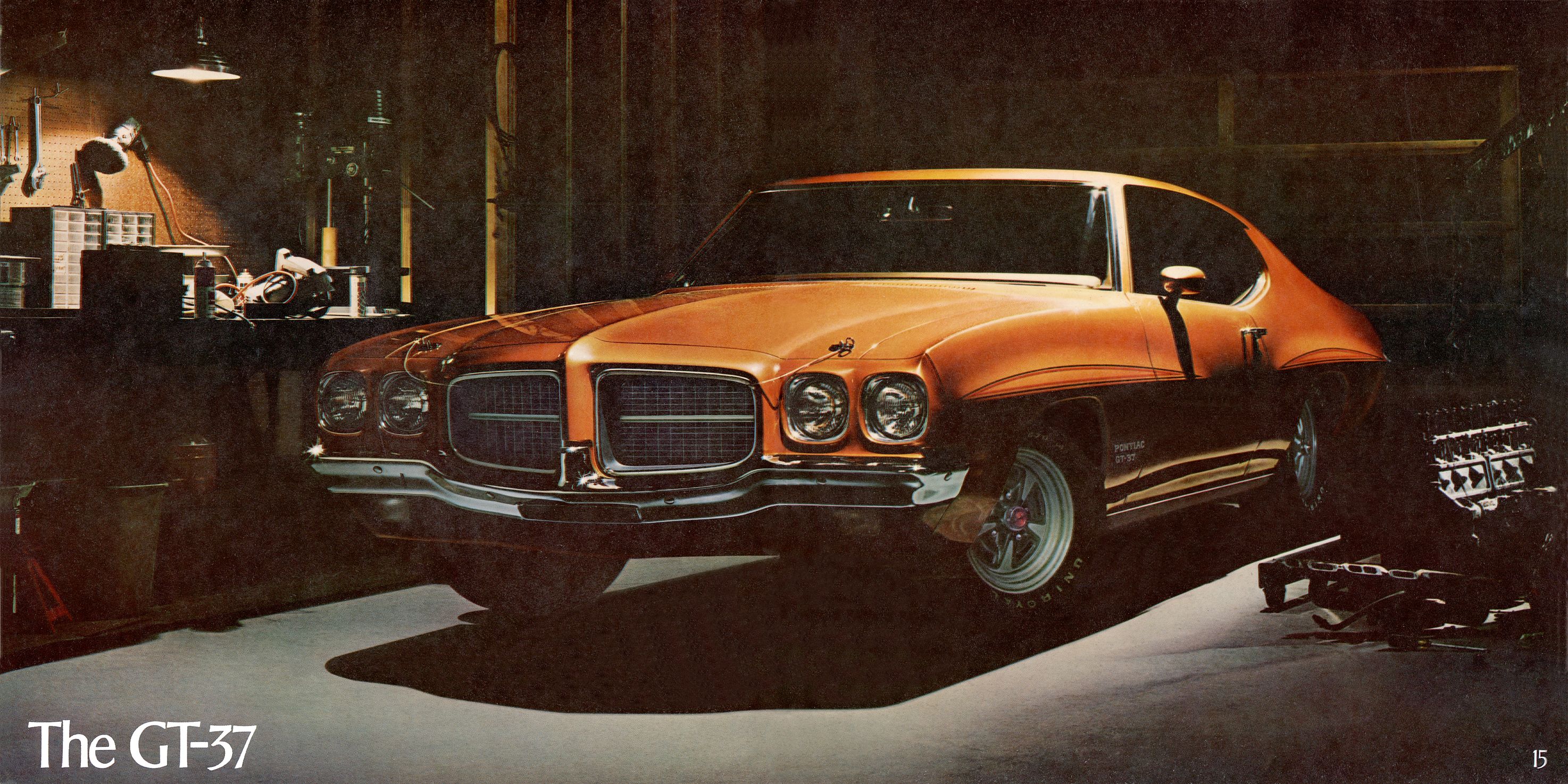 1971_Pontiac_Performance_Cars-14-15