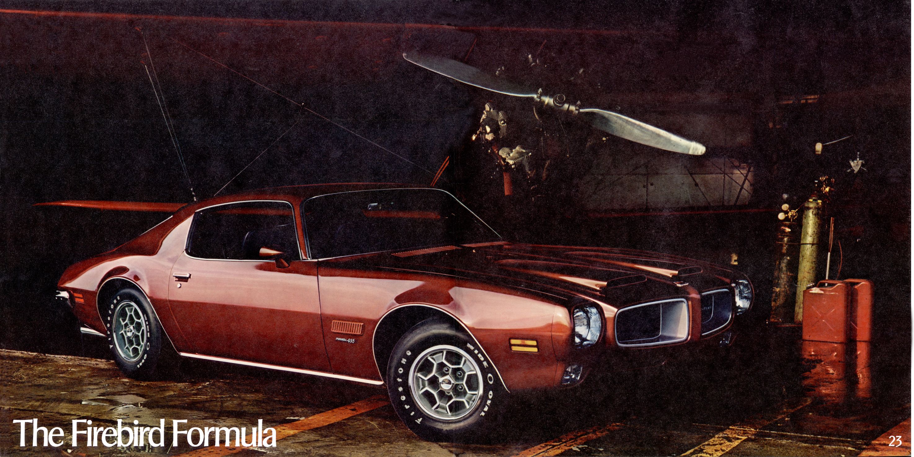 1971_Pontiac_Performance_Cars-22-23