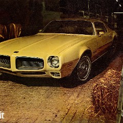 1971_Pontiac_Performance_Cars-20-21