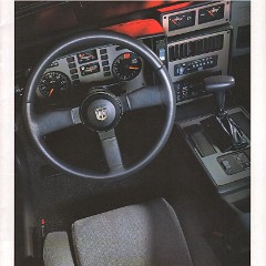 1986_Pontiac_Fiero_GT_and_600_SE-05