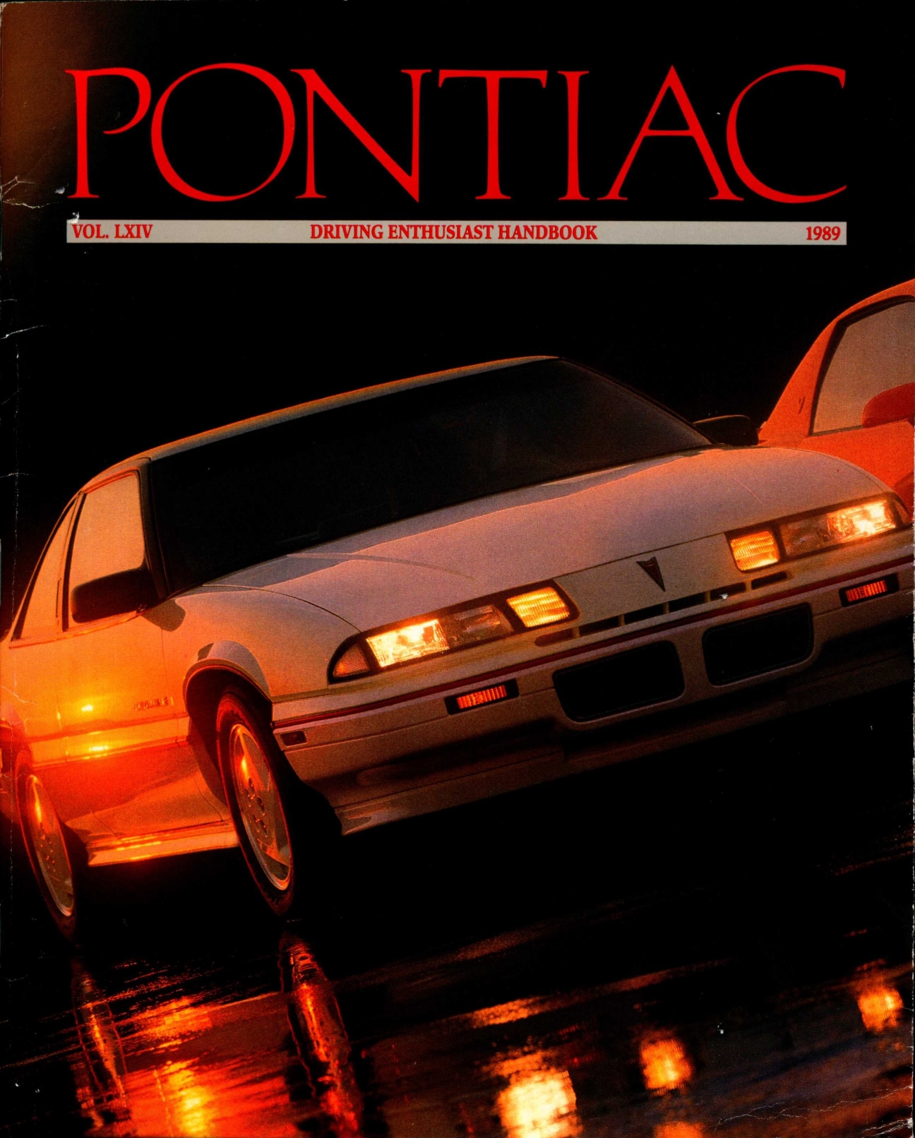 1989_Pontiac_Full_Line_Prestige-00