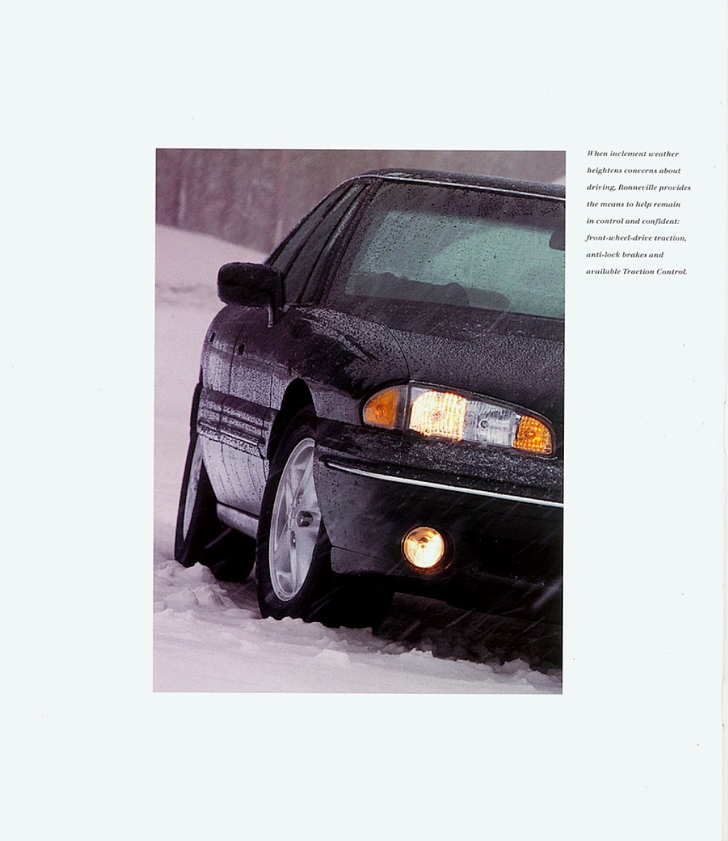 1997_Pontiac_Bonneville-20
