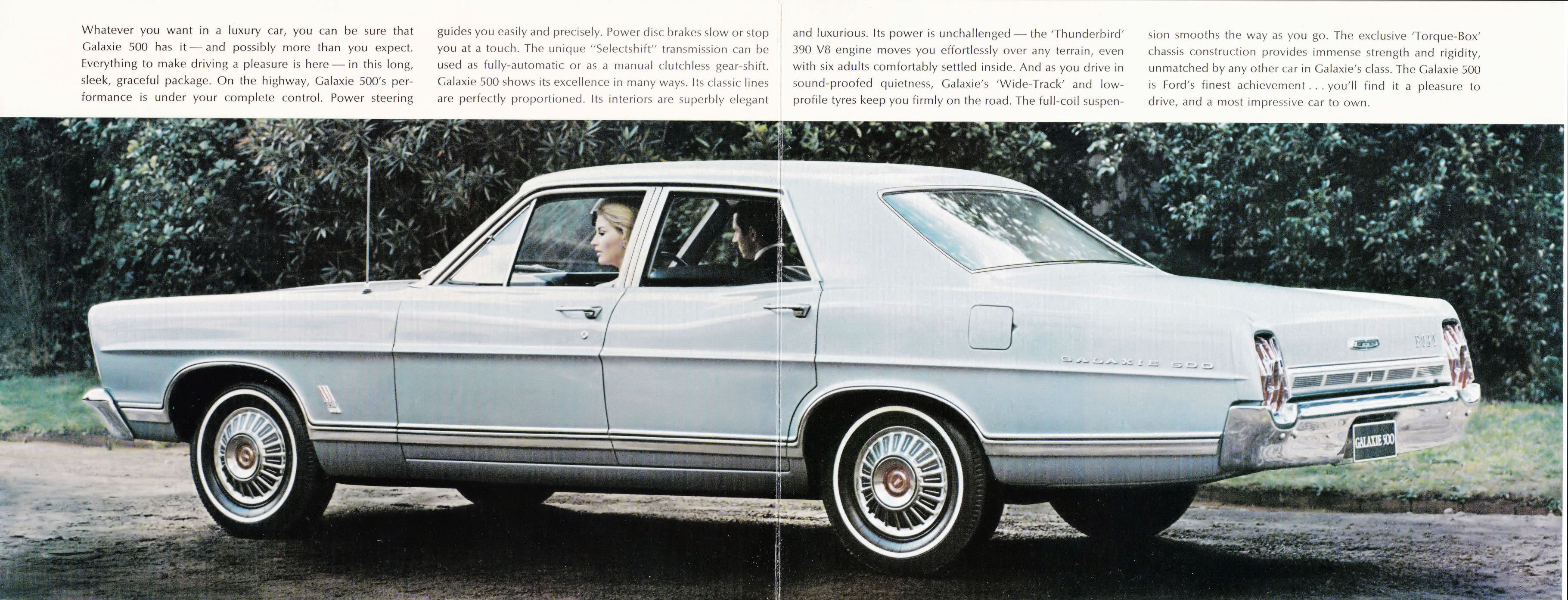 1967_Ford_Galaxie_500-02-03