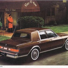 1982_Chrysler_New_Yorker_Cdn-04