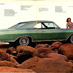 1966 Buick Full Line Brochure   Canada_18-19