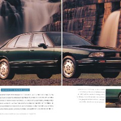 1995_Oldsmobile_Cdn-Fr-32-33_