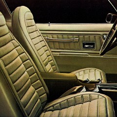 1972_Pontiac_Firebird_Cdn-06