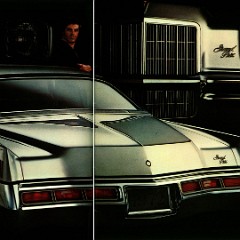 1972_Pontiac_Full_Size_Cdn-02-03
