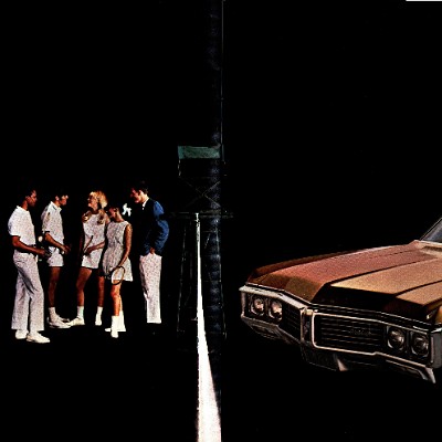 1970 Buick Full Line Brochure Canada 12-13
