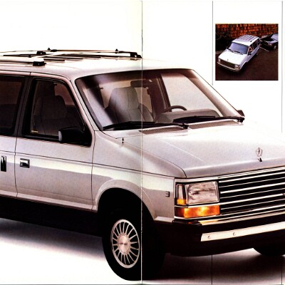 1988 Plymouth Voyager Brochure 06-07