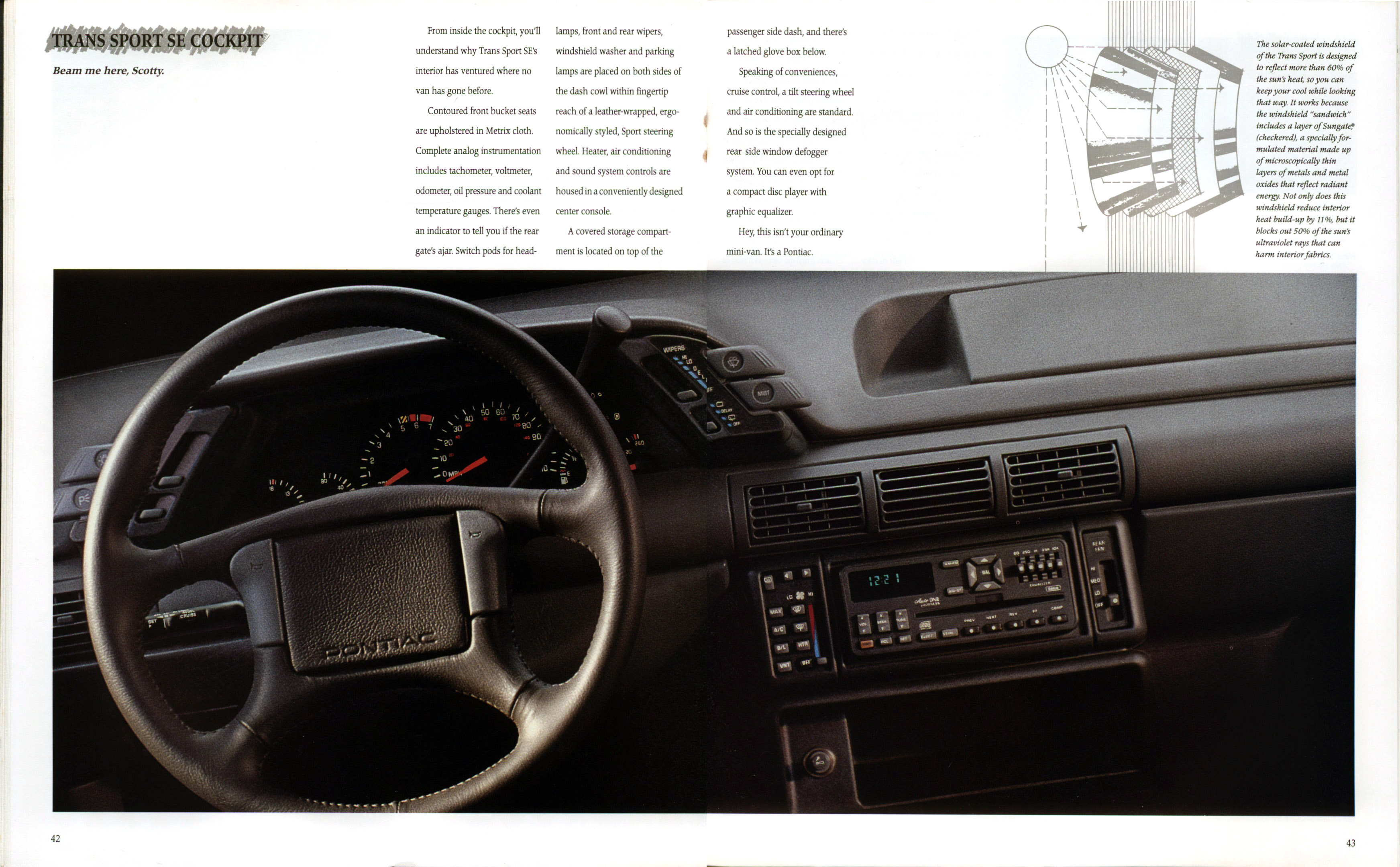 1990 Pontiac Full Line Prestige Brochure 42-43