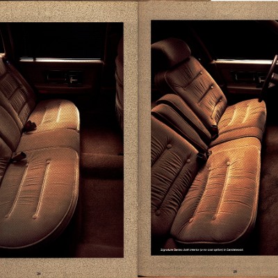 1988 Lincoln Continental Prestige Brochure 24-25
