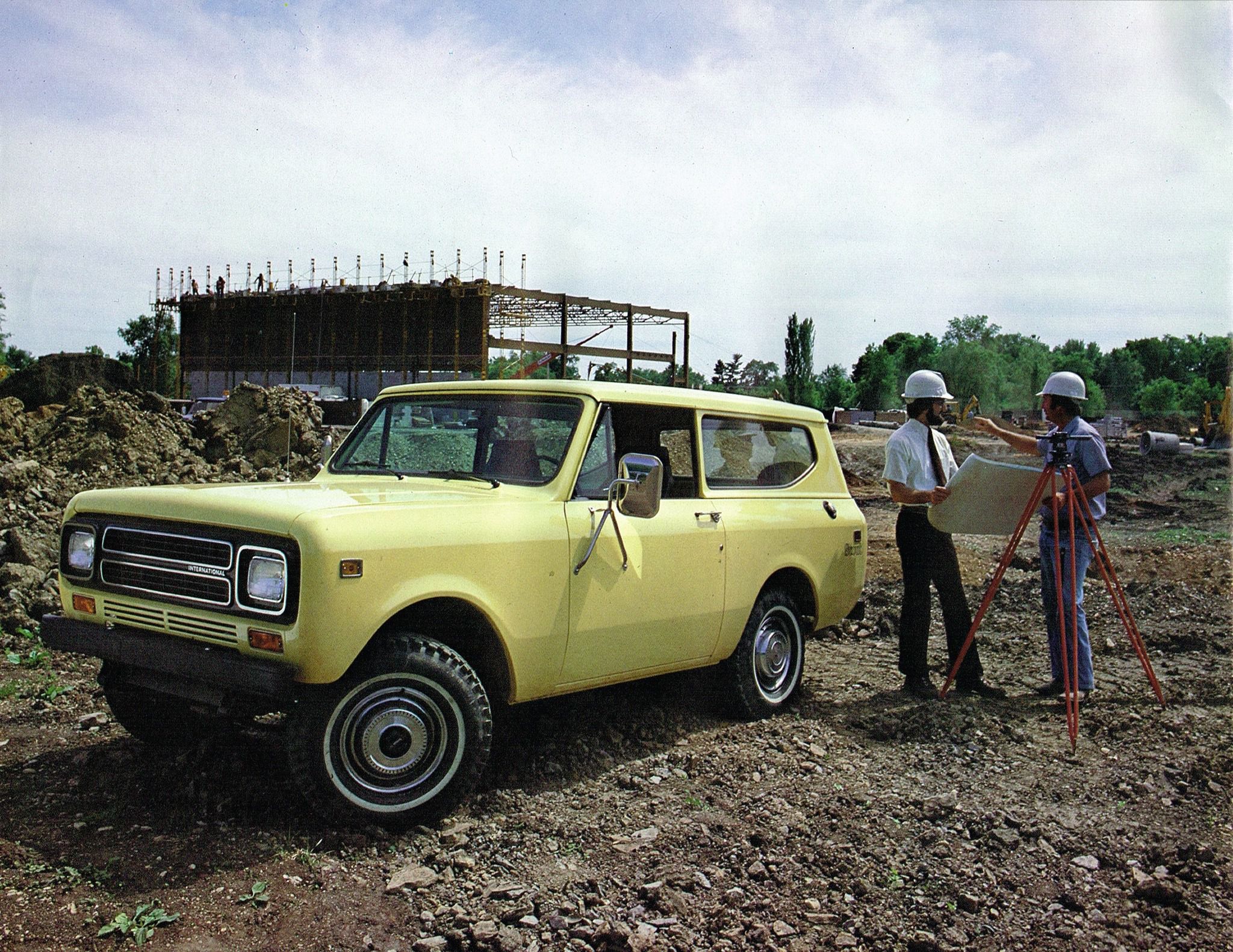 1980 International Scout_Page_04
