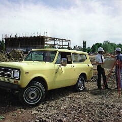 1980 International Scout_Page_04