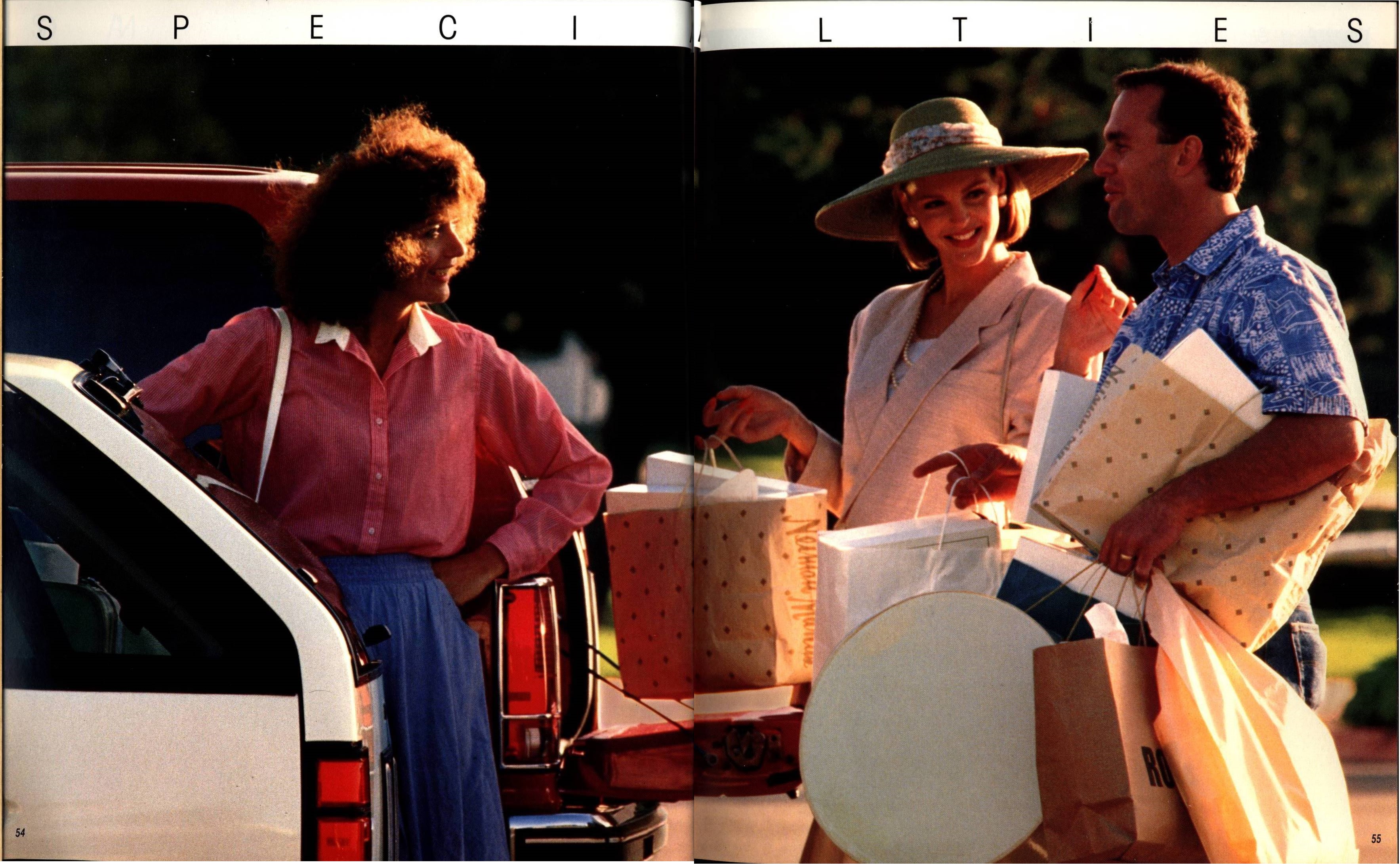 1989 Chevrolet Cars Full Line Brochure 54-55